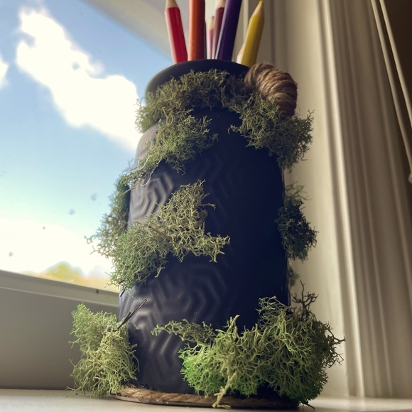 • Holder/Container Ethereal - Picture 2 of 4